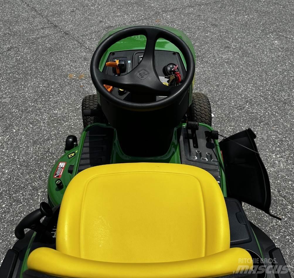 John Deere S240 Tractores compactos
