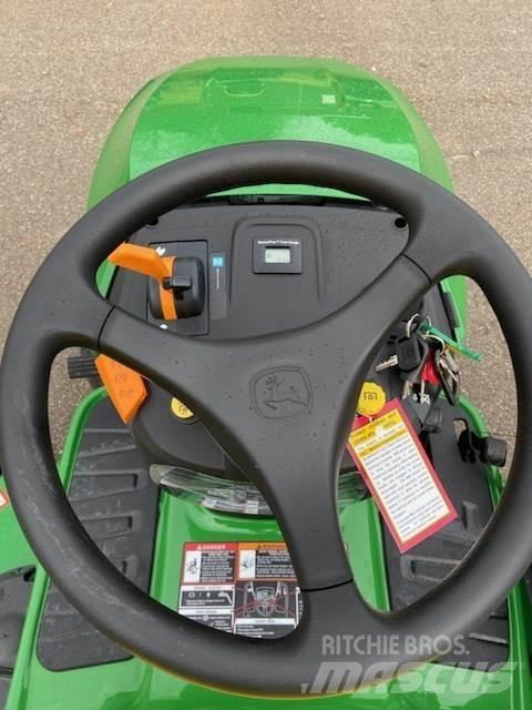 John Deere S240 Tractores compactos