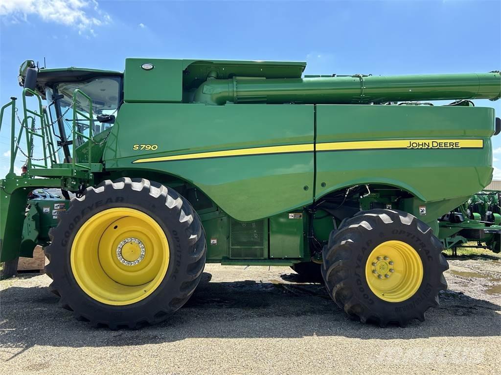 John Deere S790 Ceifeiras debulhadoras