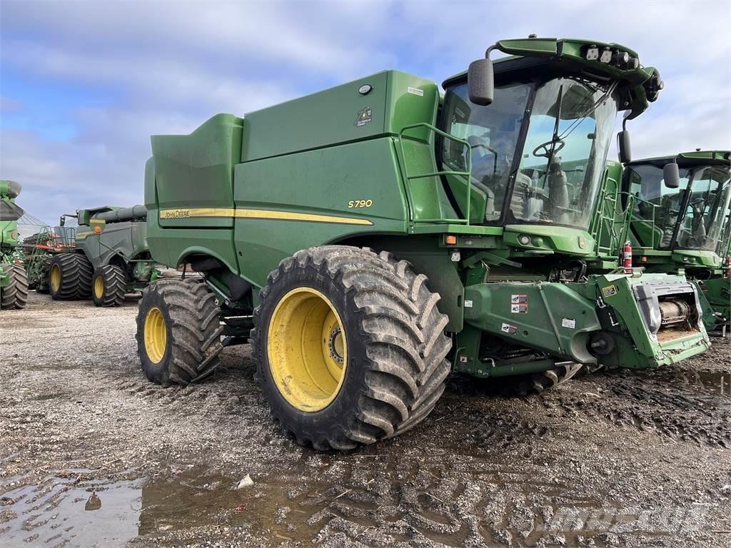 John Deere S790 Ceifeiras debulhadoras