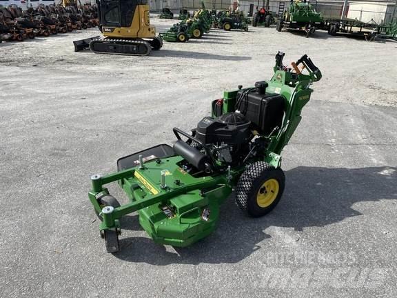 John Deere W36R Corta-Relvas walk-behind