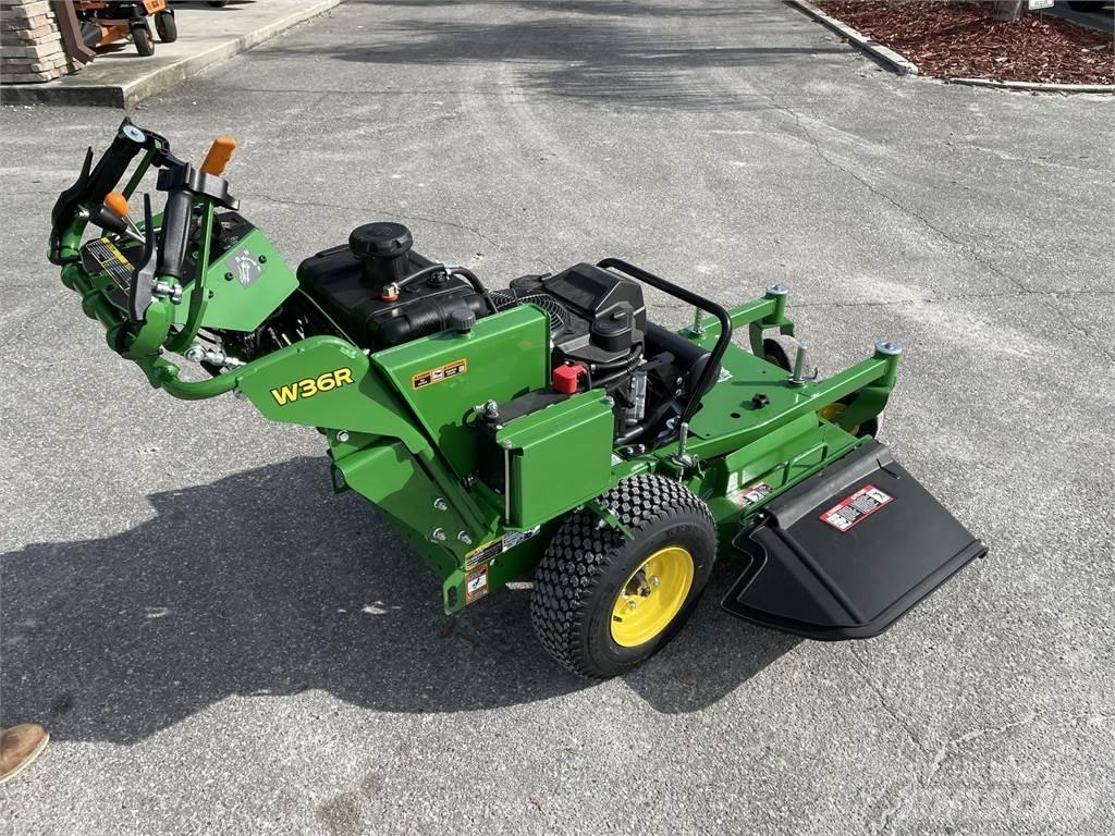 John Deere W36R Corta-Relvas walk-behind