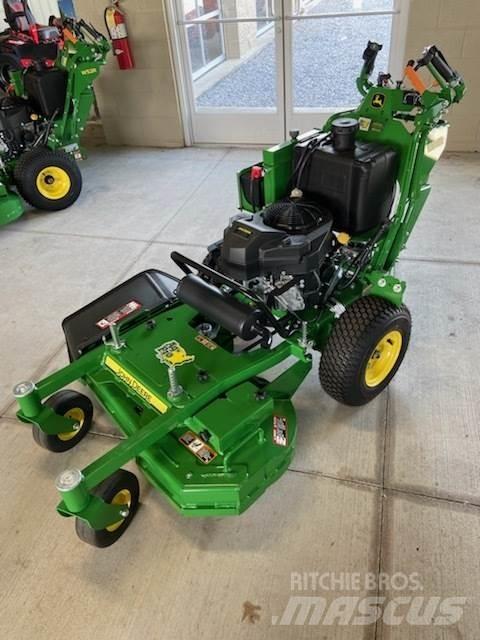John Deere W36R Corta-Relvas walk-behind