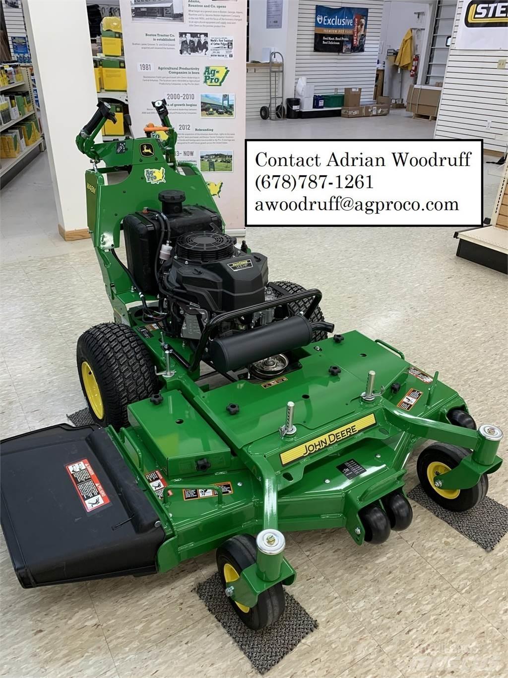 John Deere W48M Corta-Relvas walk-behind