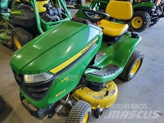 John Deere X304 Corta-Relvas Riders