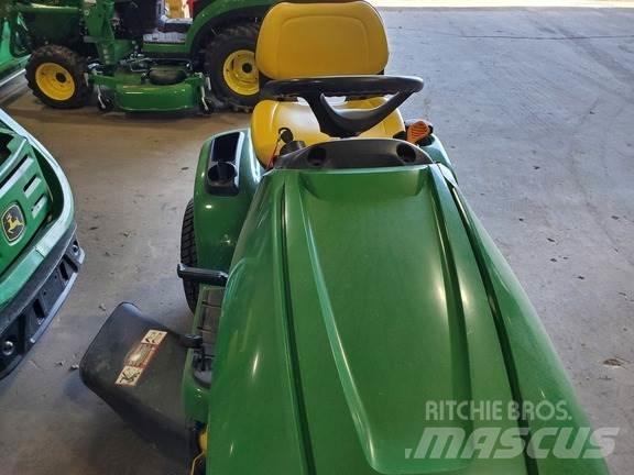 John Deere X304 Corta-Relvas Riders