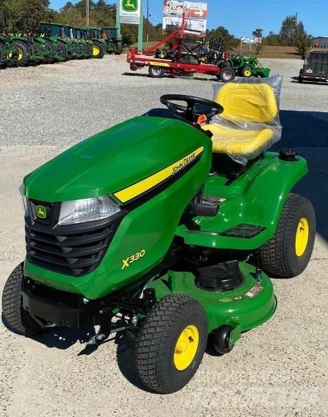 John Deere X330 Tractores compactos