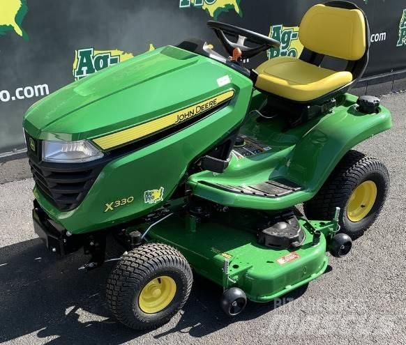 John Deere X330 Tractores compactos