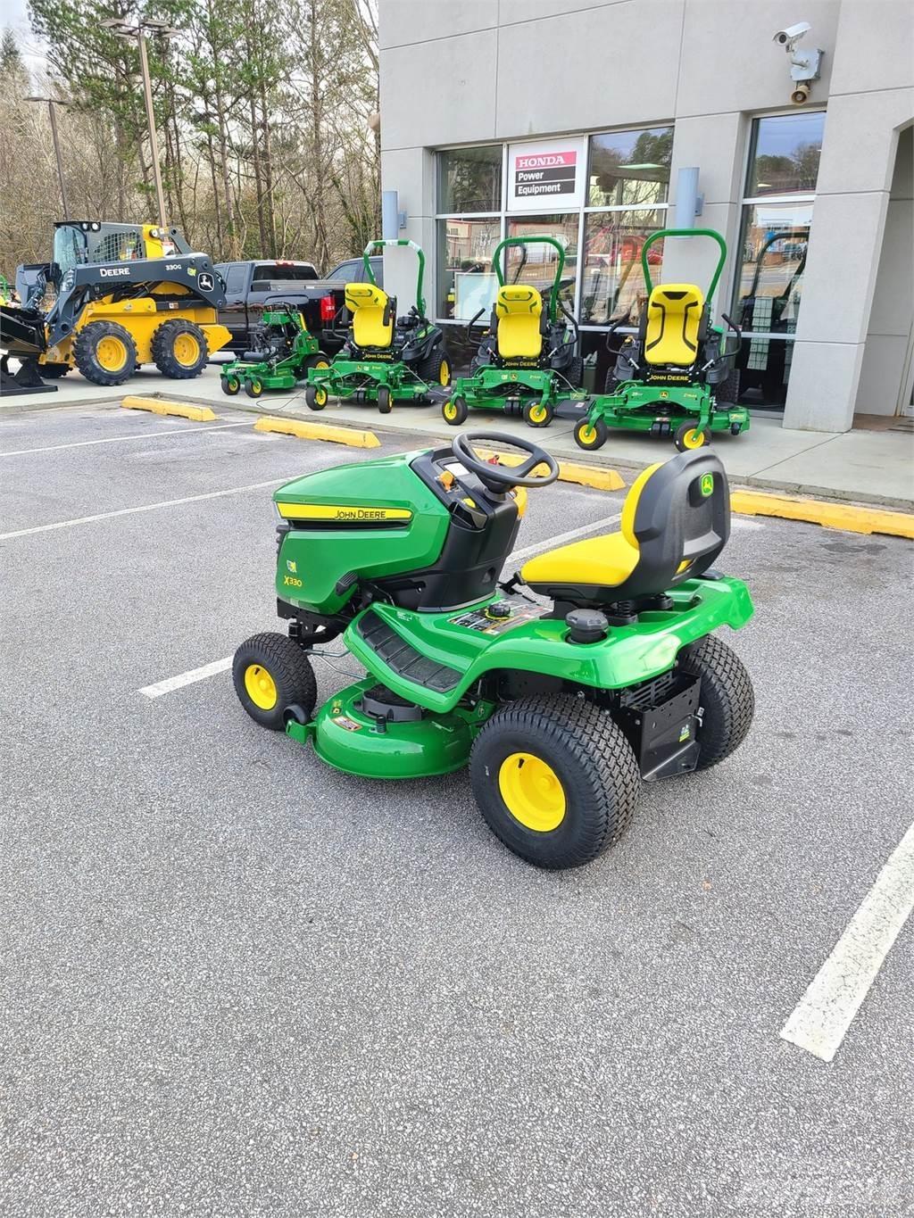 John Deere X330 Tractores compactos