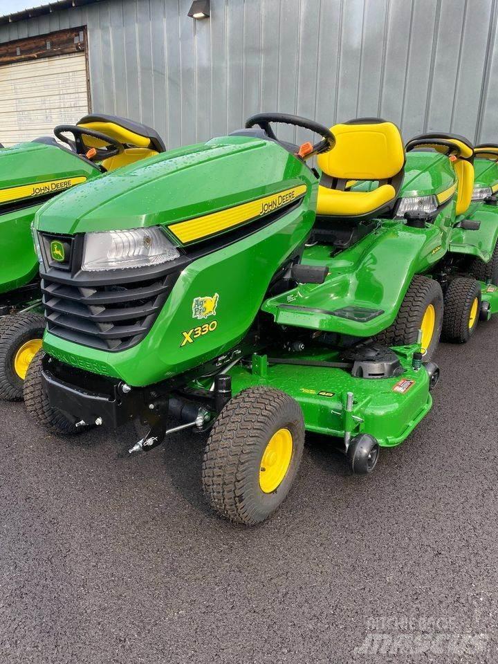 John Deere X330 Tractores compactos