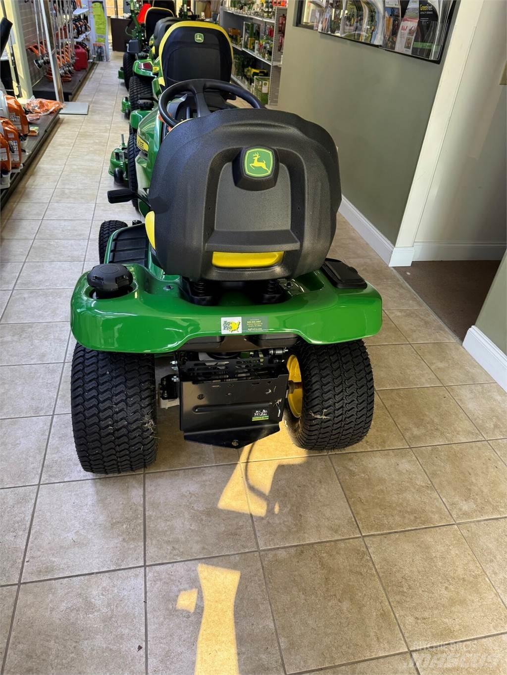 John Deere X330 Tractores compactos