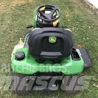 John Deere X330 Tractores compactos