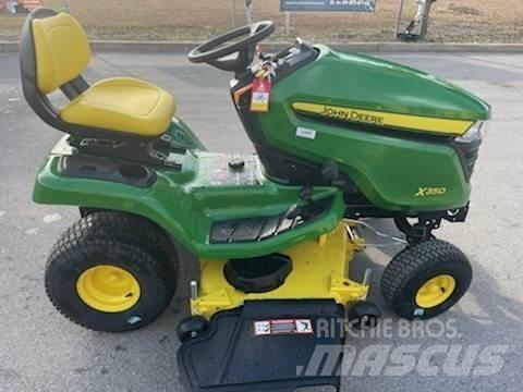 John Deere X350 Tractores compactos