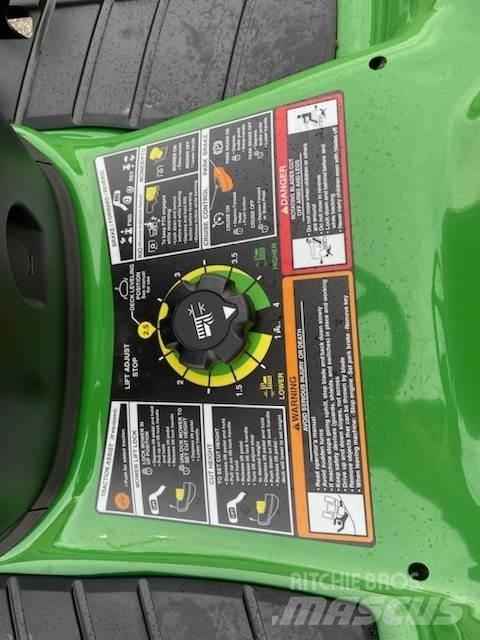 John Deere X350 Tractores compactos