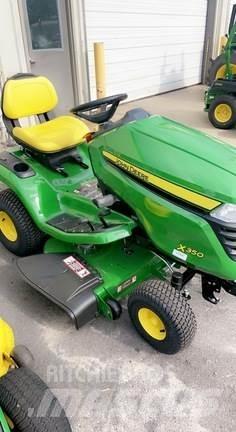 John Deere X350 Corta-Relvas Riders