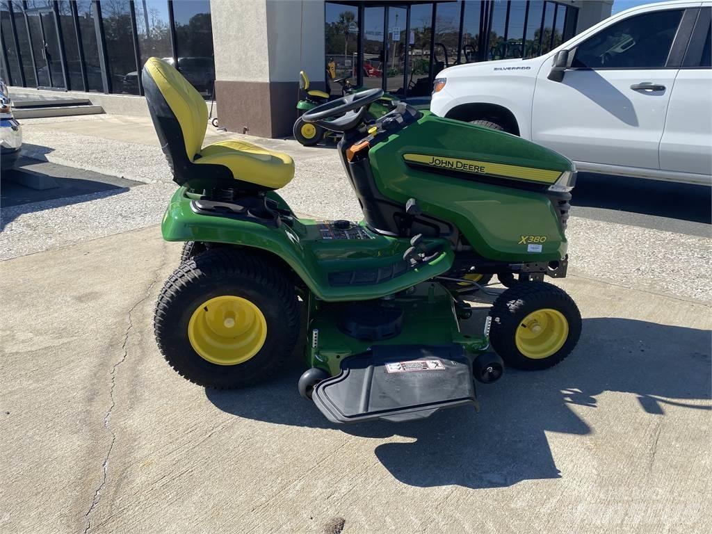 John Deere X380 Tractores compactos