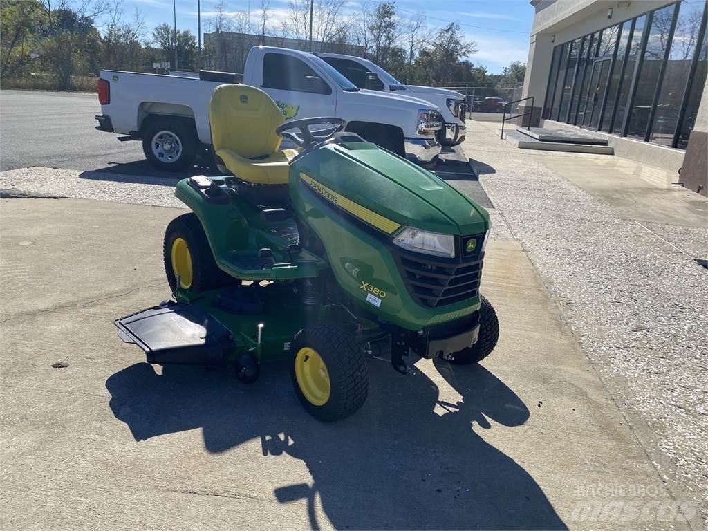 John Deere X380 Tractores compactos