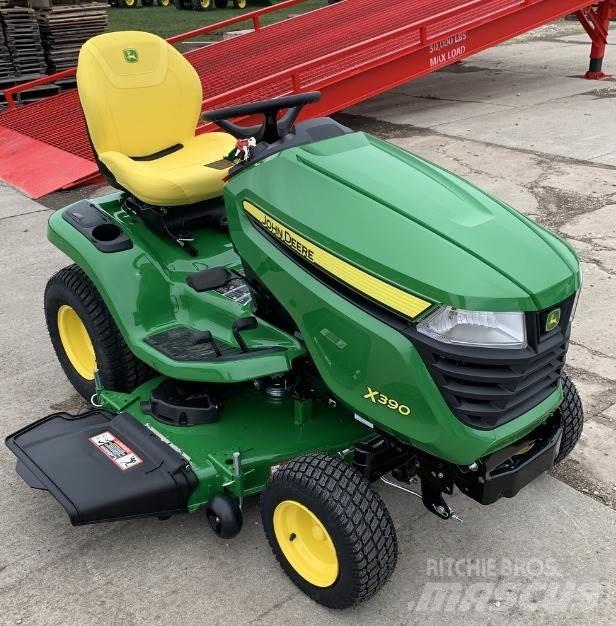 John Deere X390 Tractores compactos