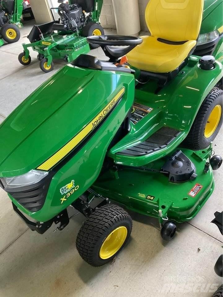 John Deere X390 Tractores compactos