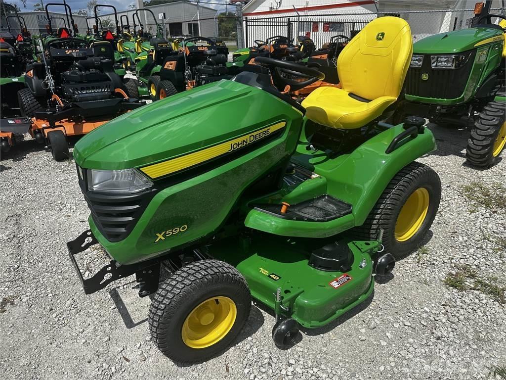 John Deere X590 Tractores compactos