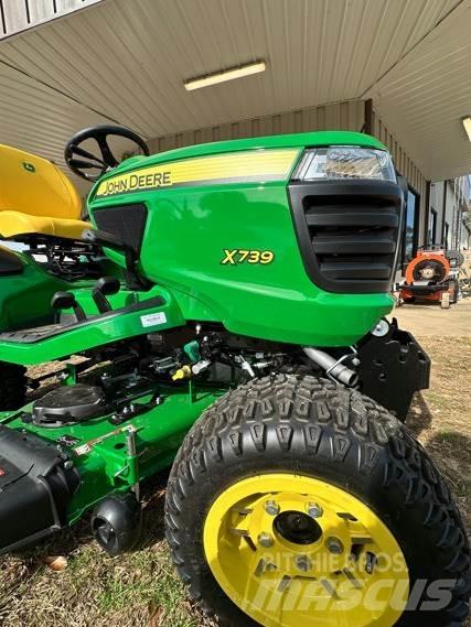John Deere X739 Tractores compactos
