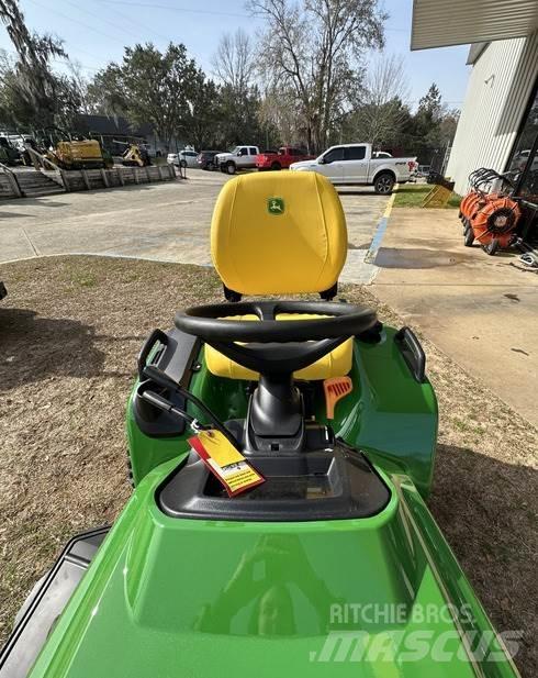 John Deere X739 Tractores compactos
