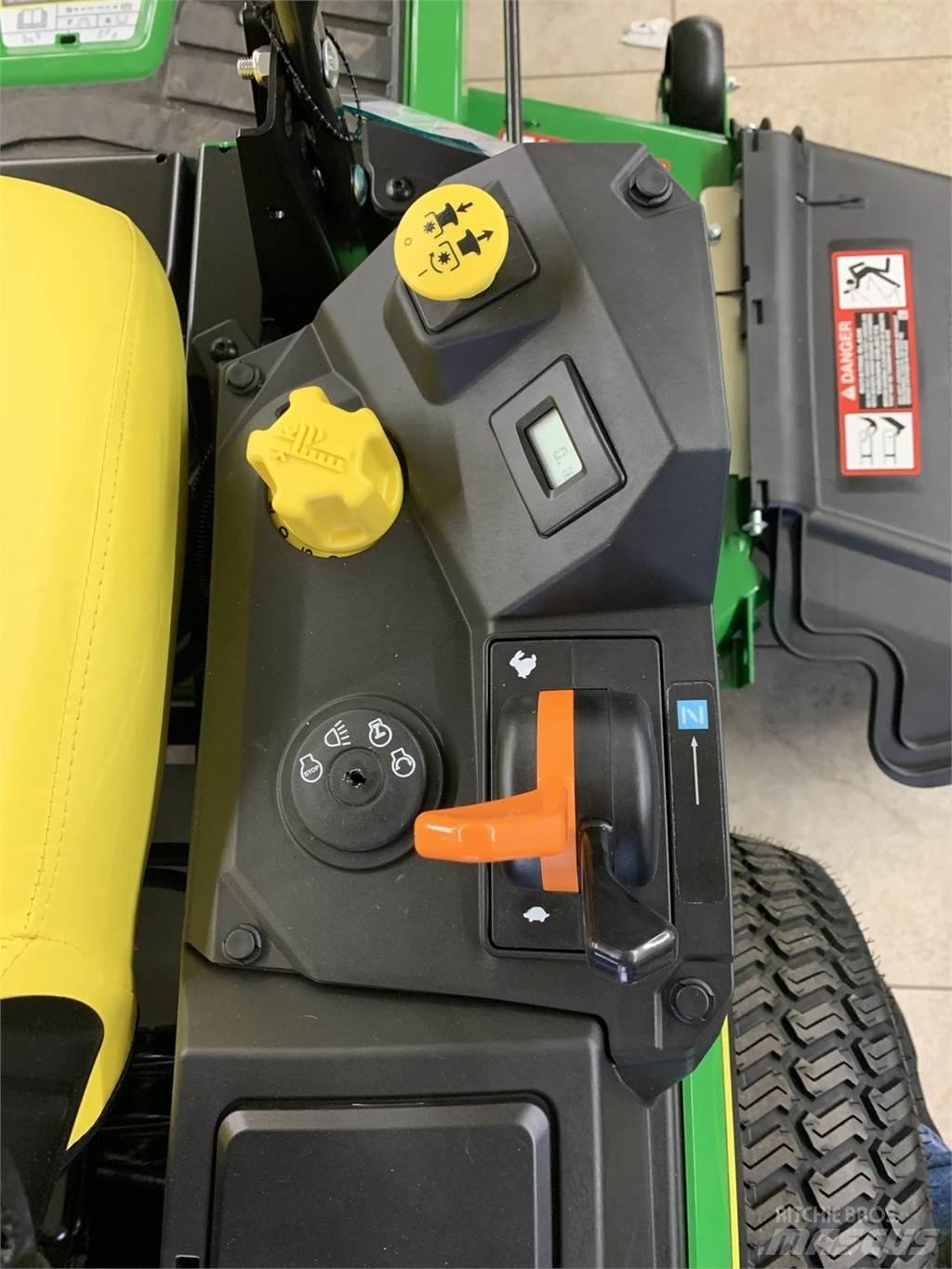John Deere Z315E Corta-Relvas Zero turn