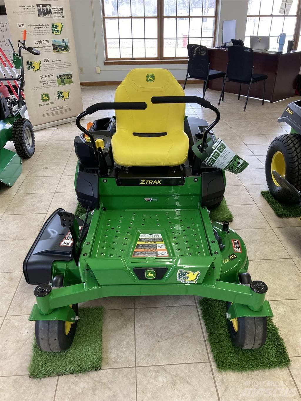 John Deere Z315E Corta-Relvas Zero turn