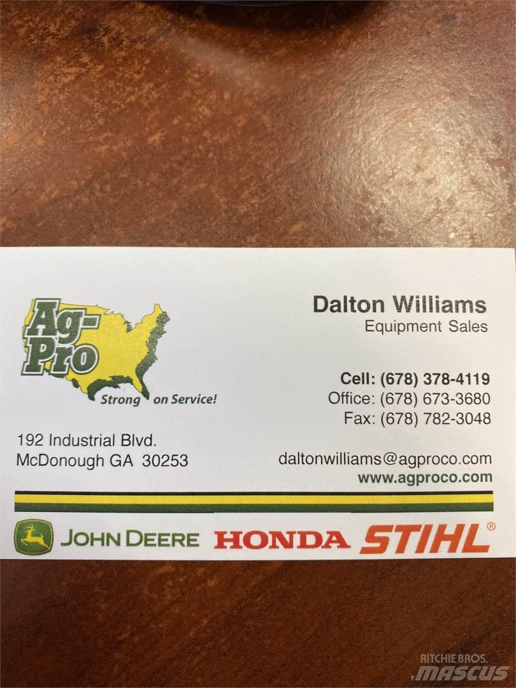 John Deere Z320R Corta-Relvas Zero turn