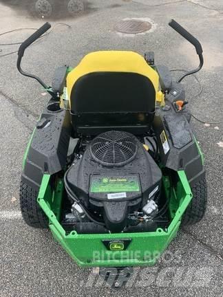 John Deere z320r Corta-Relvas Zero turn