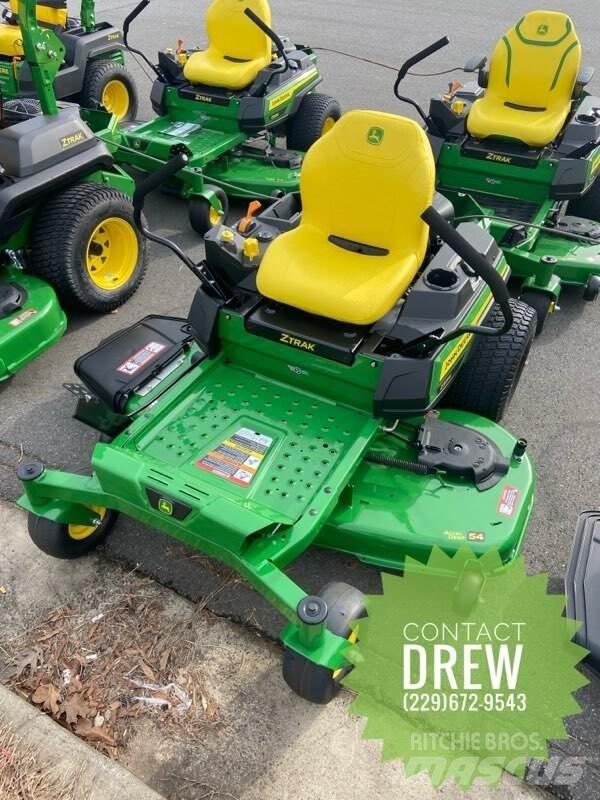 John Deere Z325E Corta-Relvas Zero turn