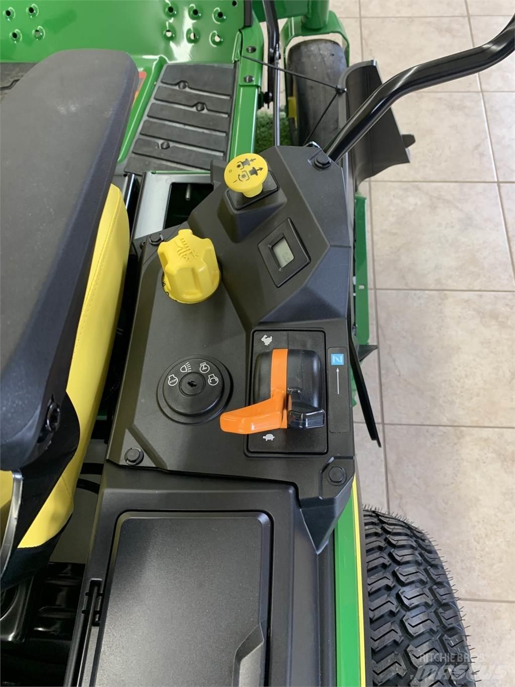 John Deere Z330R Corta-Relvas Zero turn