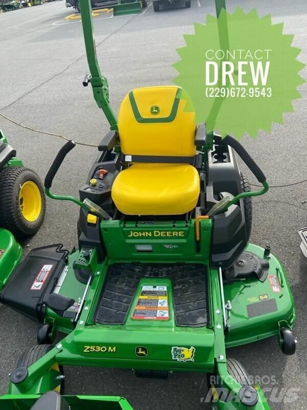 John Deere Z530M Corta-Relvas Zero turn
