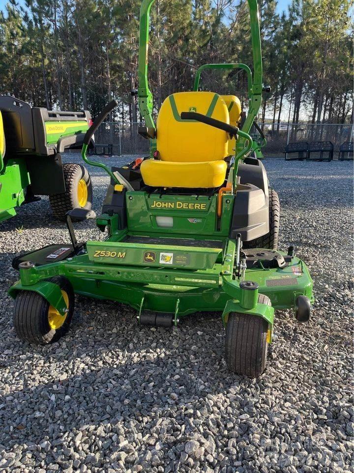 John Deere Z530M Corta-Relvas Zero turn