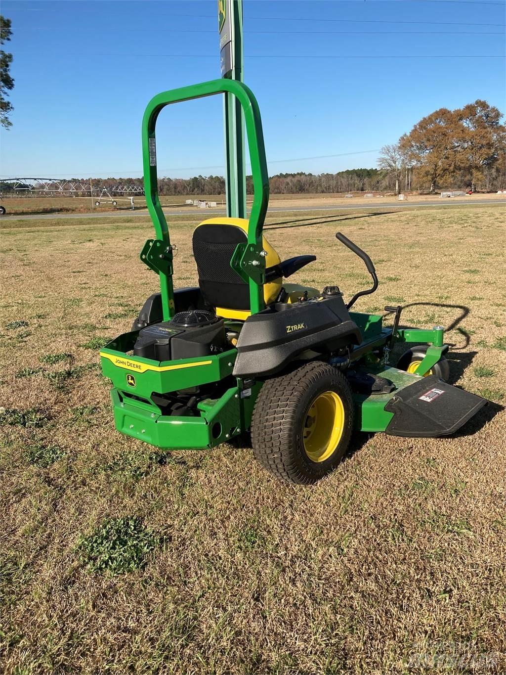 John Deere Z720E Corta-Relvas Zero turn