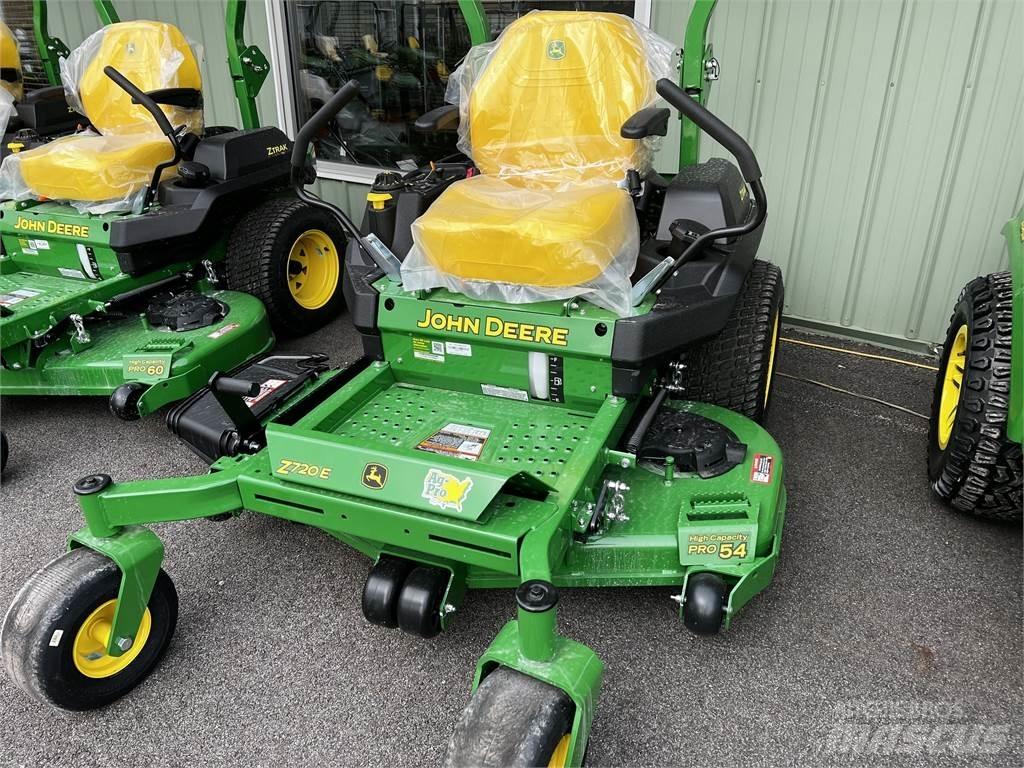 John Deere Z720E Corta-Relvas Zero turn