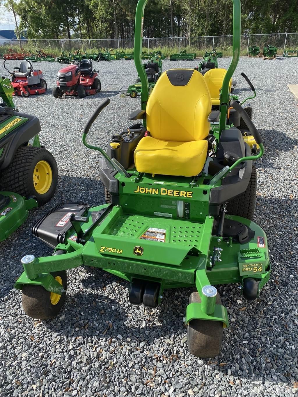John Deere Z730M Corta-Relvas Zero turn