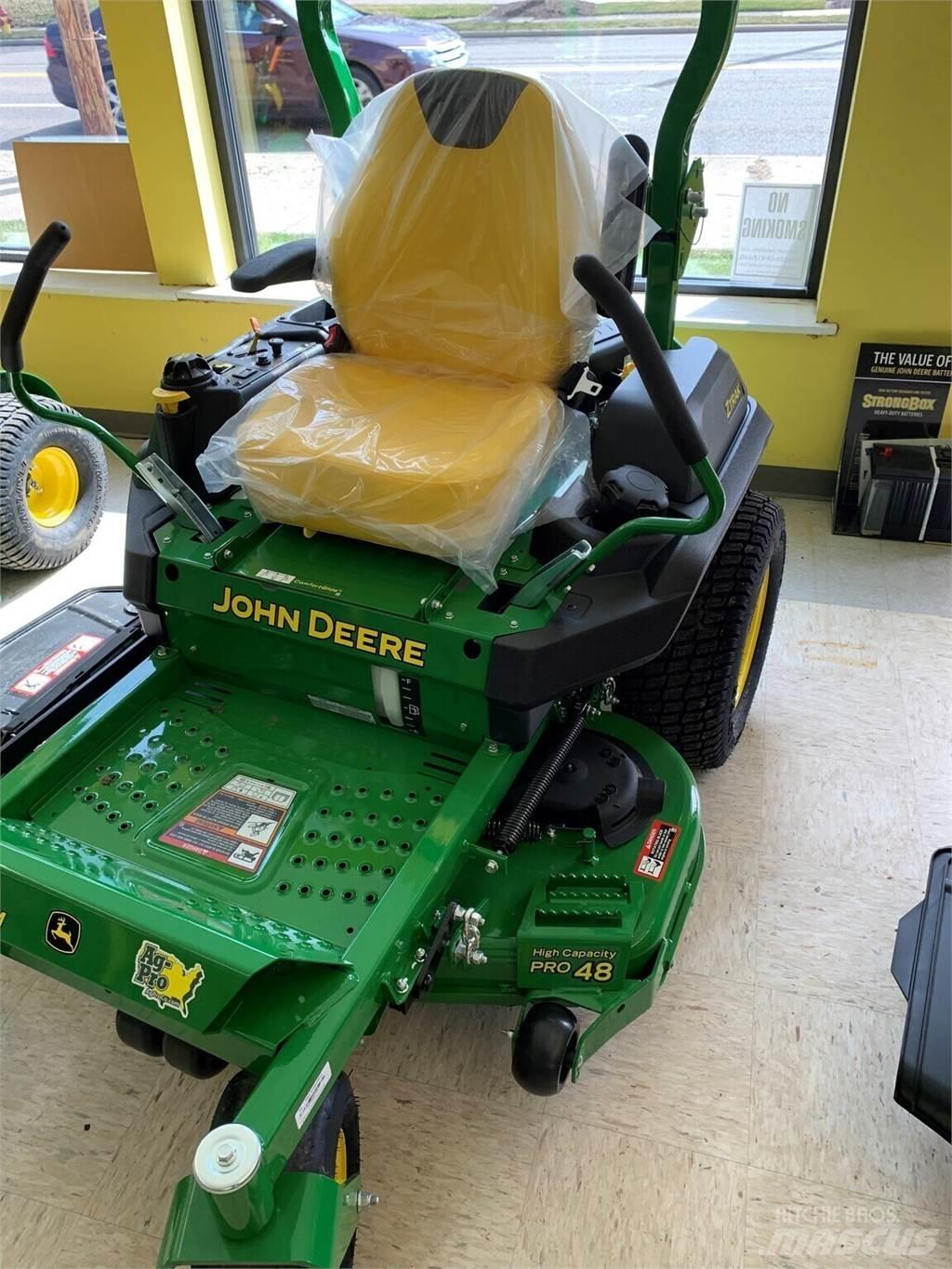 John Deere Z735M Corta-Relvas Zero turn
