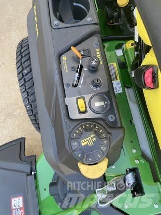 John Deere Z760R Corta-Relvas Zero turn