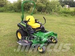 John Deere Z915E Corta-Relvas Zero turn
