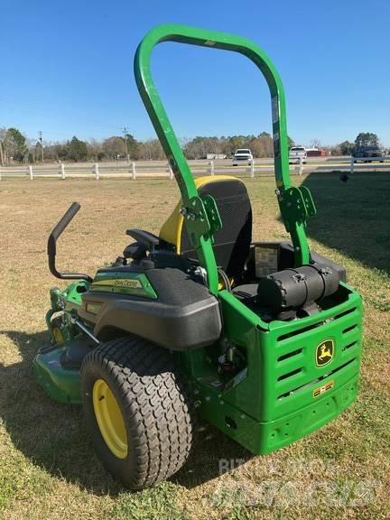 John Deere Z915E Corta-Relvas Zero turn