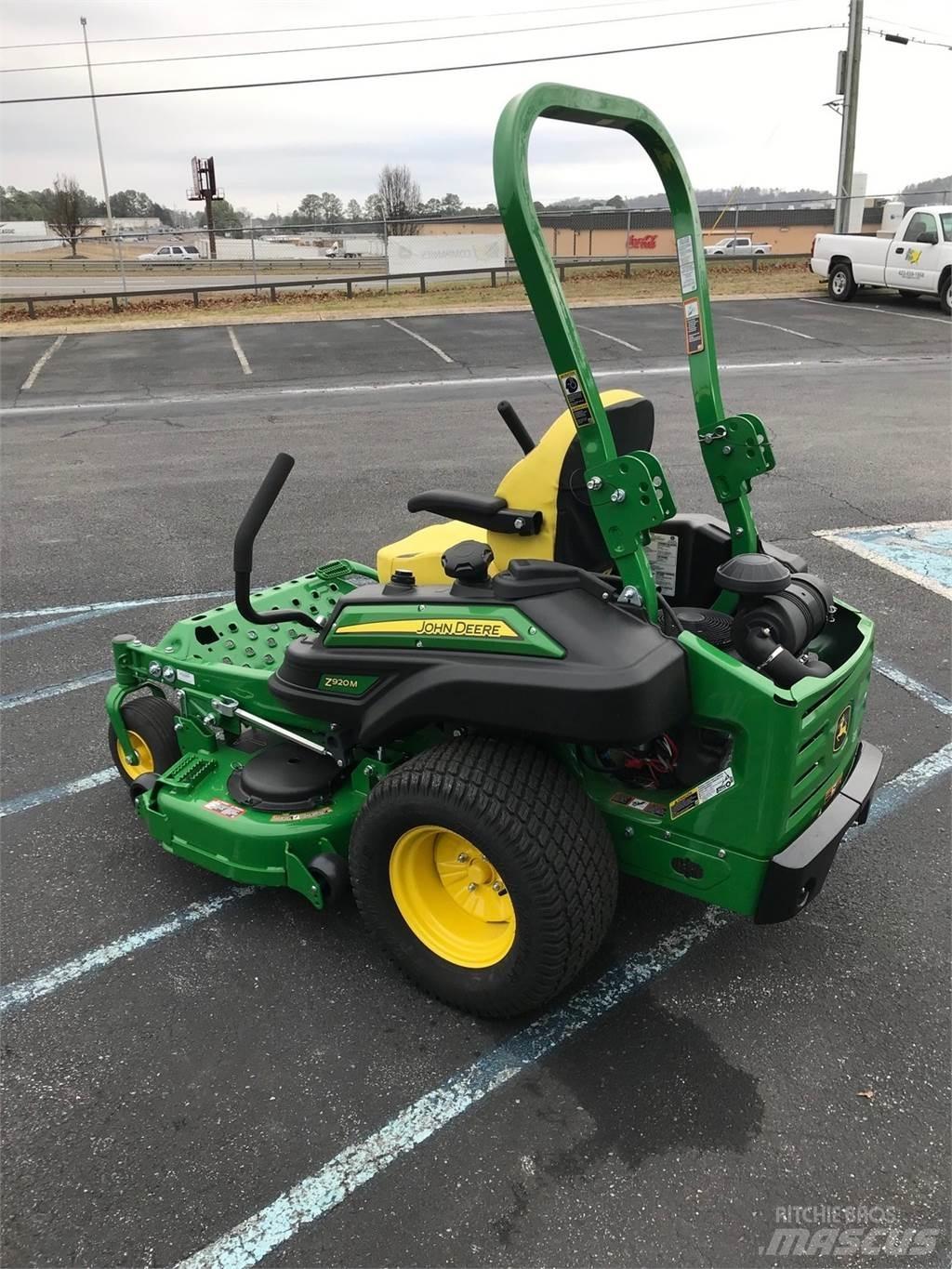 John Deere Z920M Corta-Relvas Zero turn