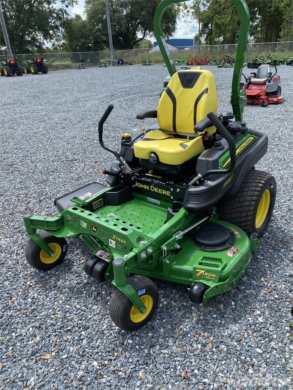 John Deere Z920M Corta-Relvas Zero turn