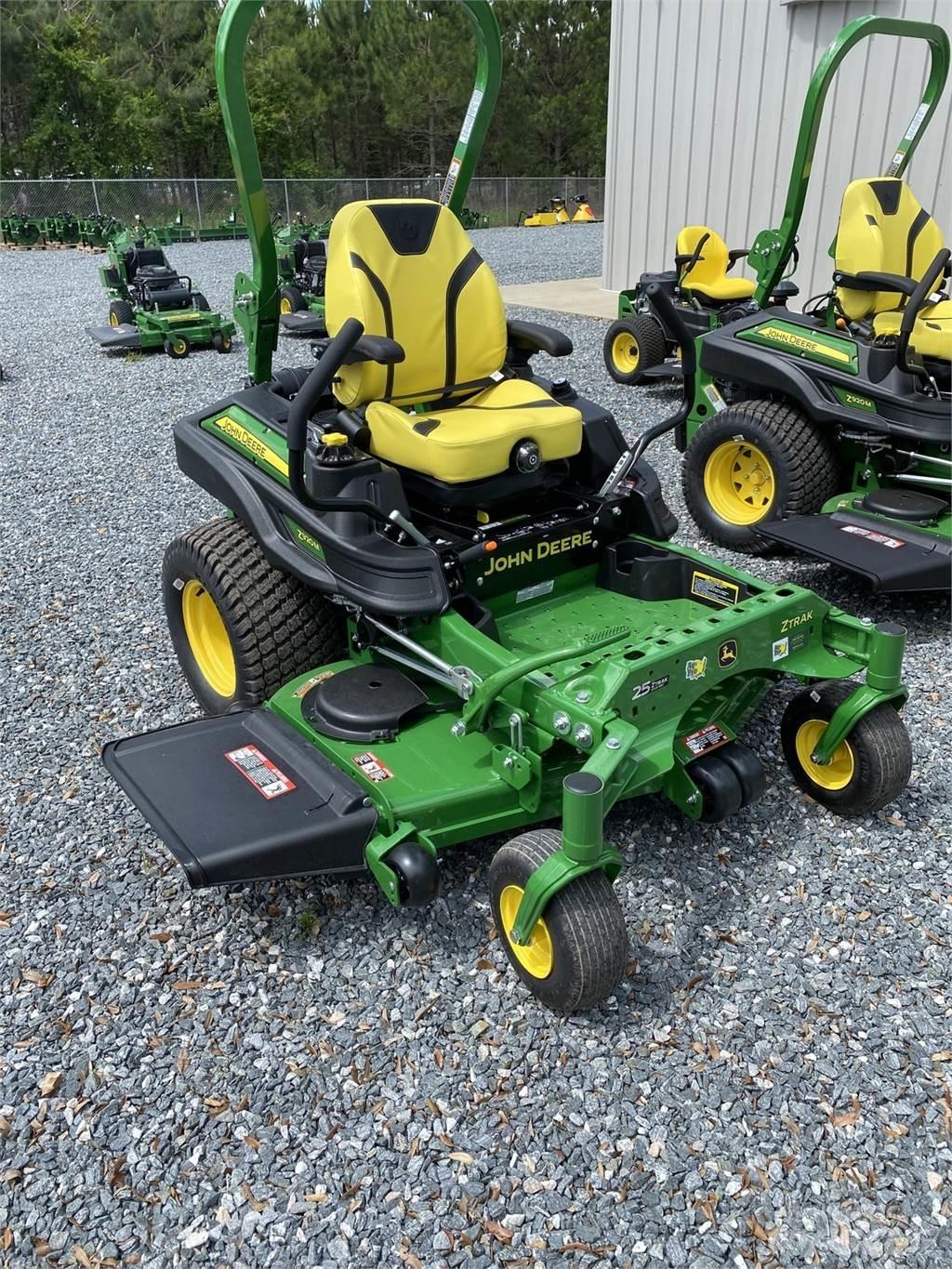 John Deere Z920M Corta-Relvas Zero turn