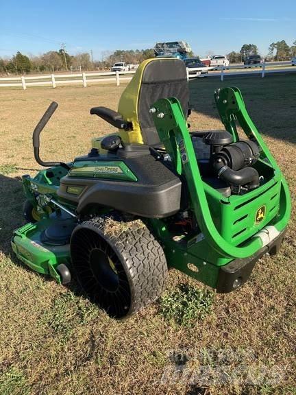 John Deere Z930M Corta-Relvas Zero turn