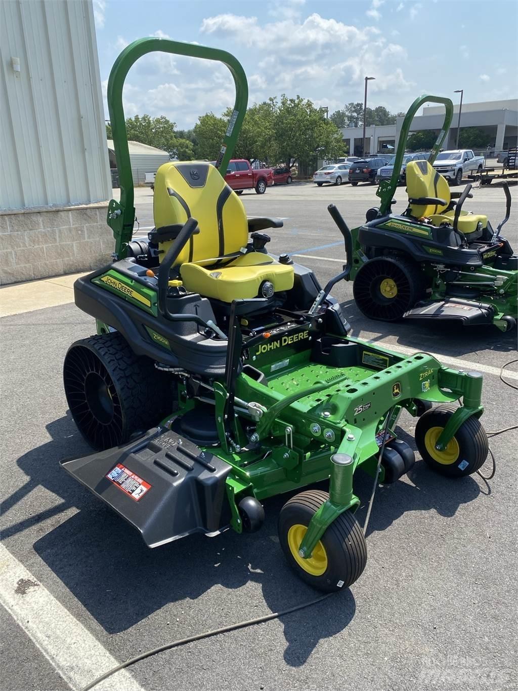 John Deere Z950M Corta-Relvas Zero turn