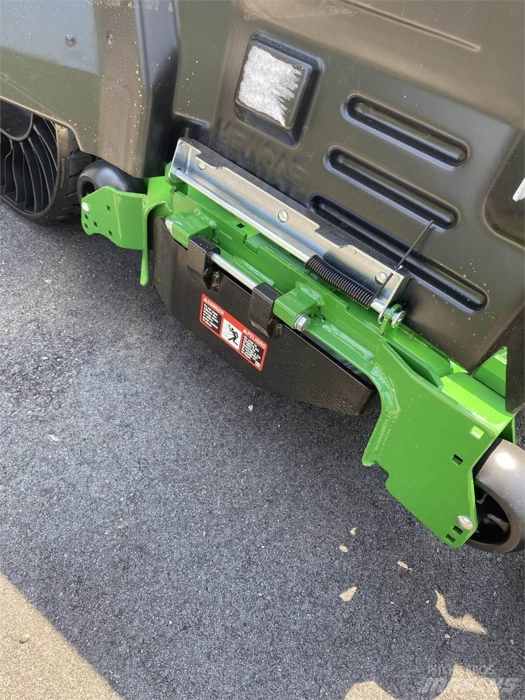 John Deere Z950M Corta-Relvas Zero turn