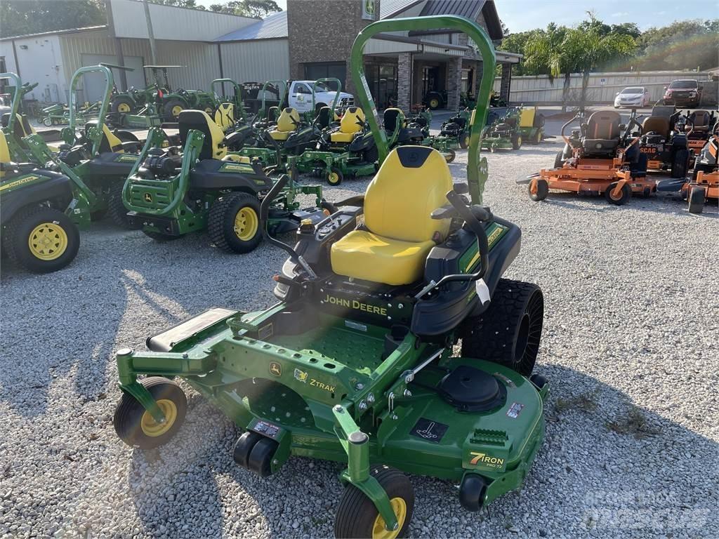 John Deere Z950M Corta-Relvas Zero turn
