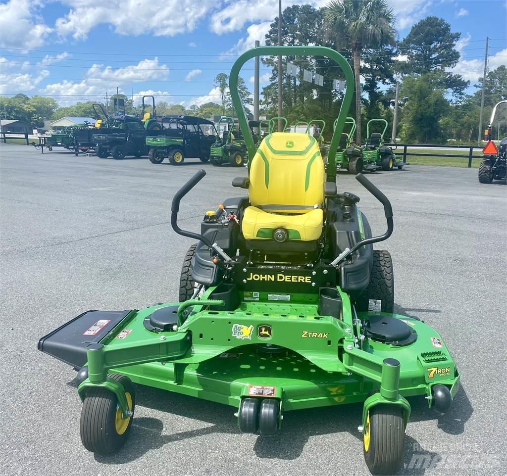 John Deere Z950M Corta-Relvas Zero turn