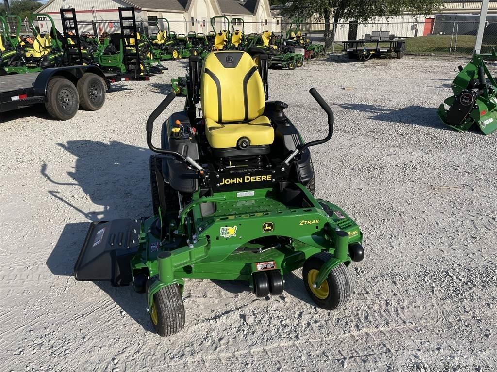 John Deere Z960M Corta-Relvas Zero turn